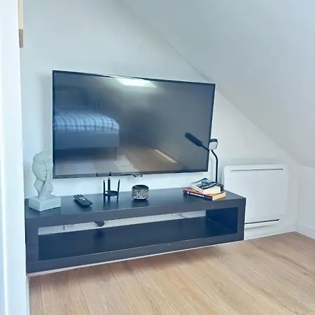 Soh Rent 1tv - Wifi Proche Gare Strasburg